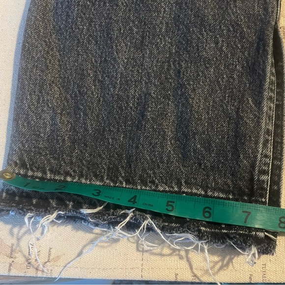 SLVRLAKE Rider Break Down Split
Hem Jeans Straight Leg Black Denim Size 31 - Picture 13 of 16